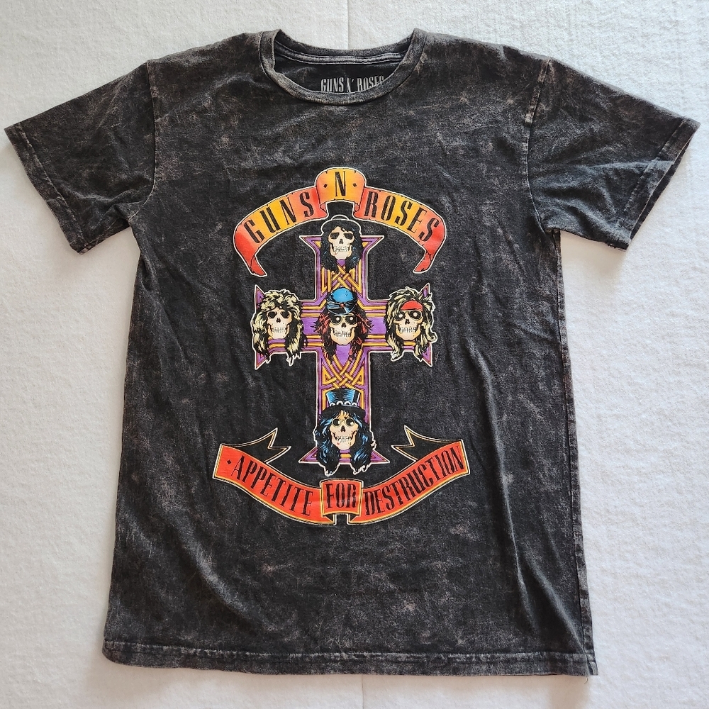 Guns N Roses Concert Graphic Tee - Black  Rock N Roll